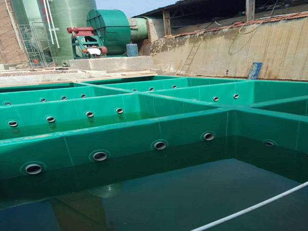 汙水池黄色香蕉在线观看